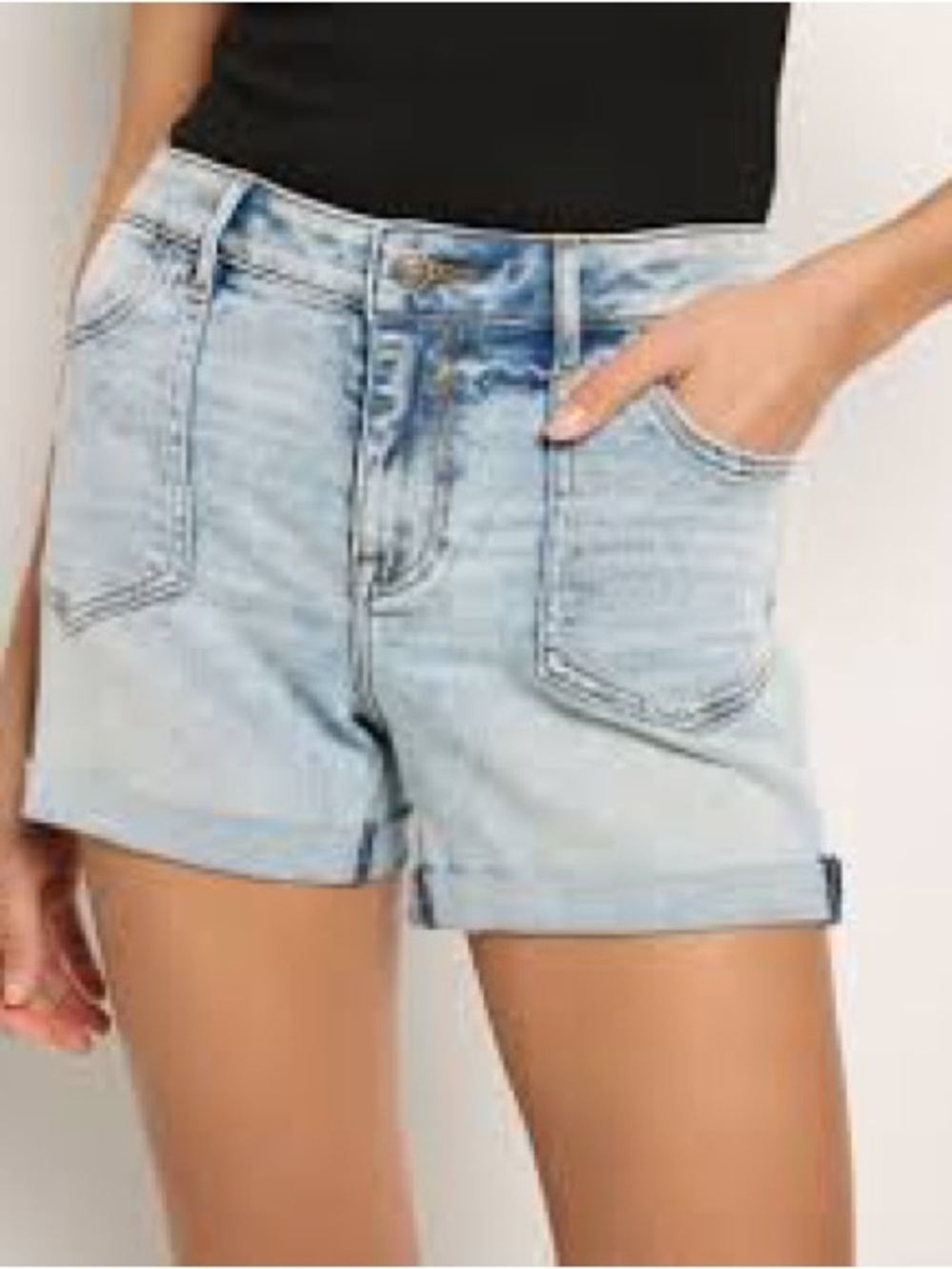 Vigoss Mid Rise Light Wash Denim Roll-Hem Women’s Shorts